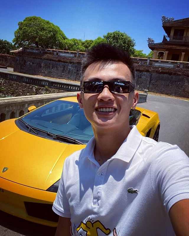 Phan Công Khanh đá gà - sở thích mới của tay chơi siêu xe