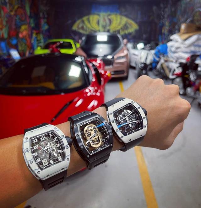 Sở hữu bộ sưu tập đồng hồ giá trị